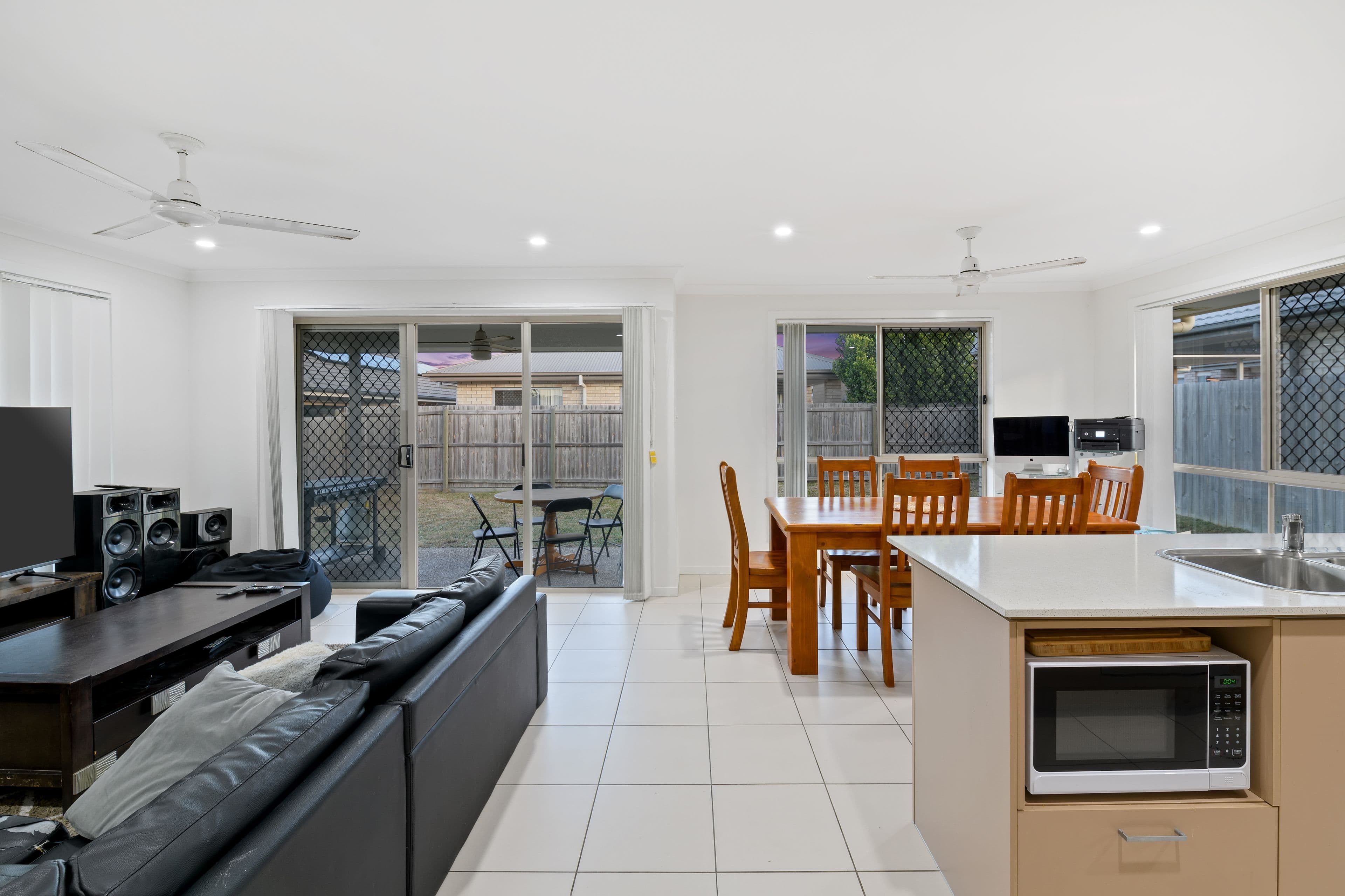 9 Riverstone Avenue, Logan Reserve QLD 4133, Logan Reserve - Thumbnail 3