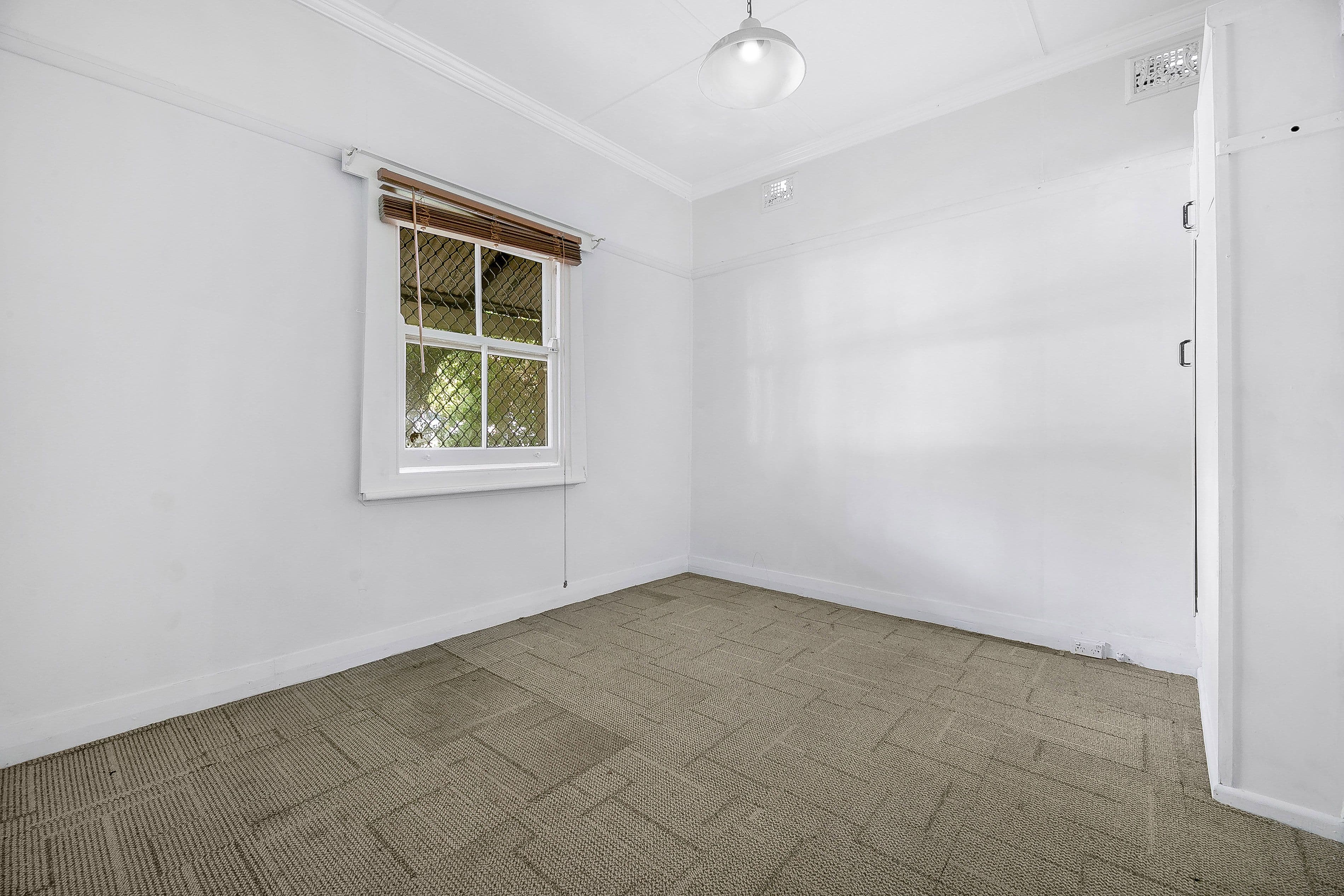 17 Ferguson Avenue, Wiley Park NSW 2195, Wiley Park - Thumbnail 6
