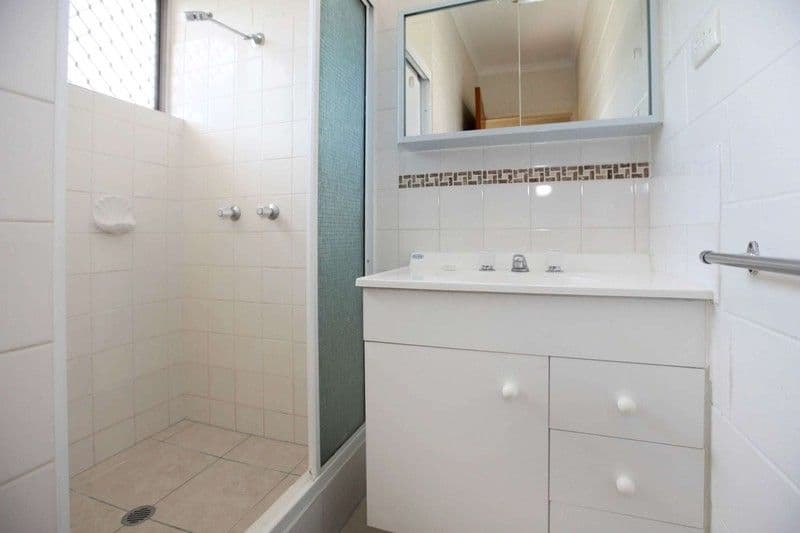 135 Eyre Street, NORTH WARD QLD 4810, North Ward - Thumbnail 3