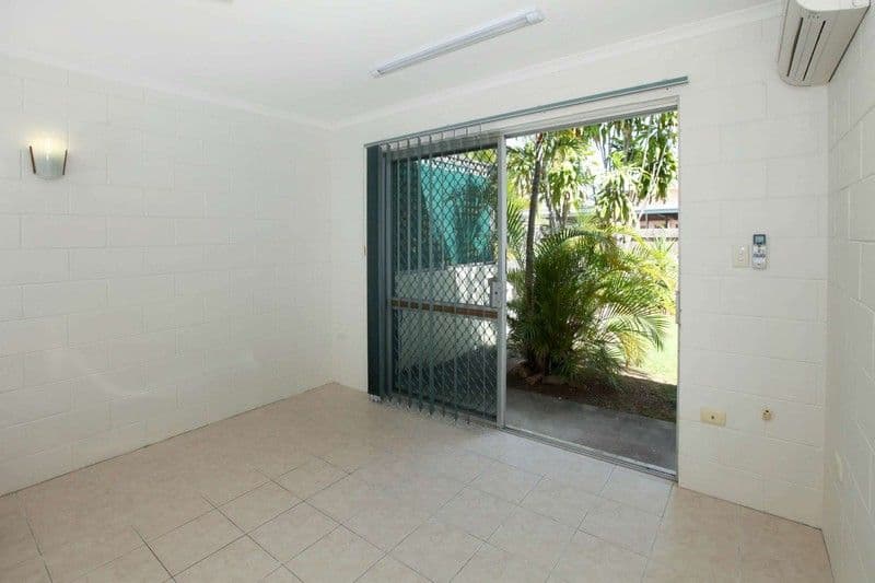 135 Eyre Street, NORTH WARD QLD 4810, North Ward - Thumbnail 4