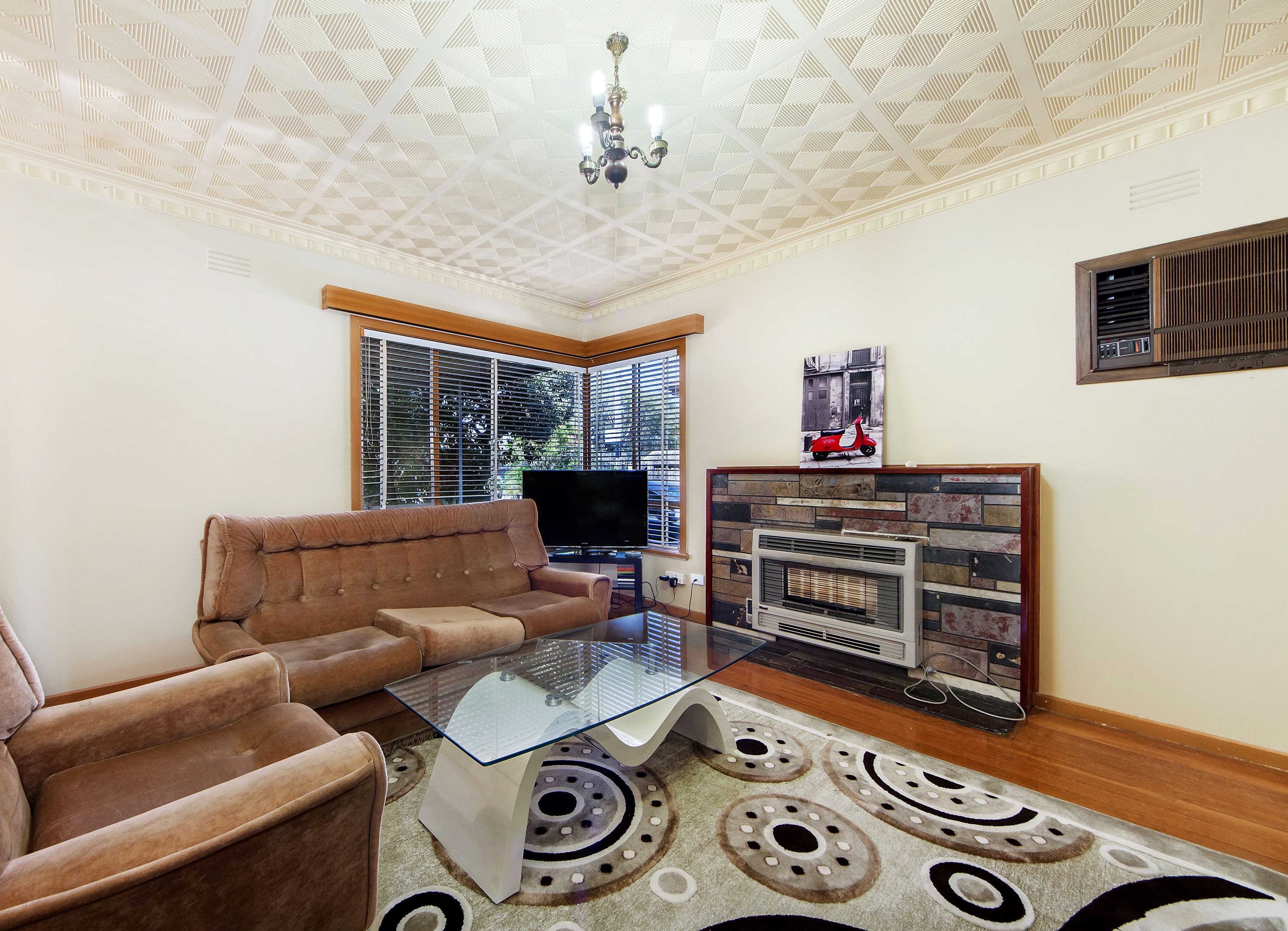 12 Kingsley Street, St Albans VIC 3021, St Albans - Thumbnail 2