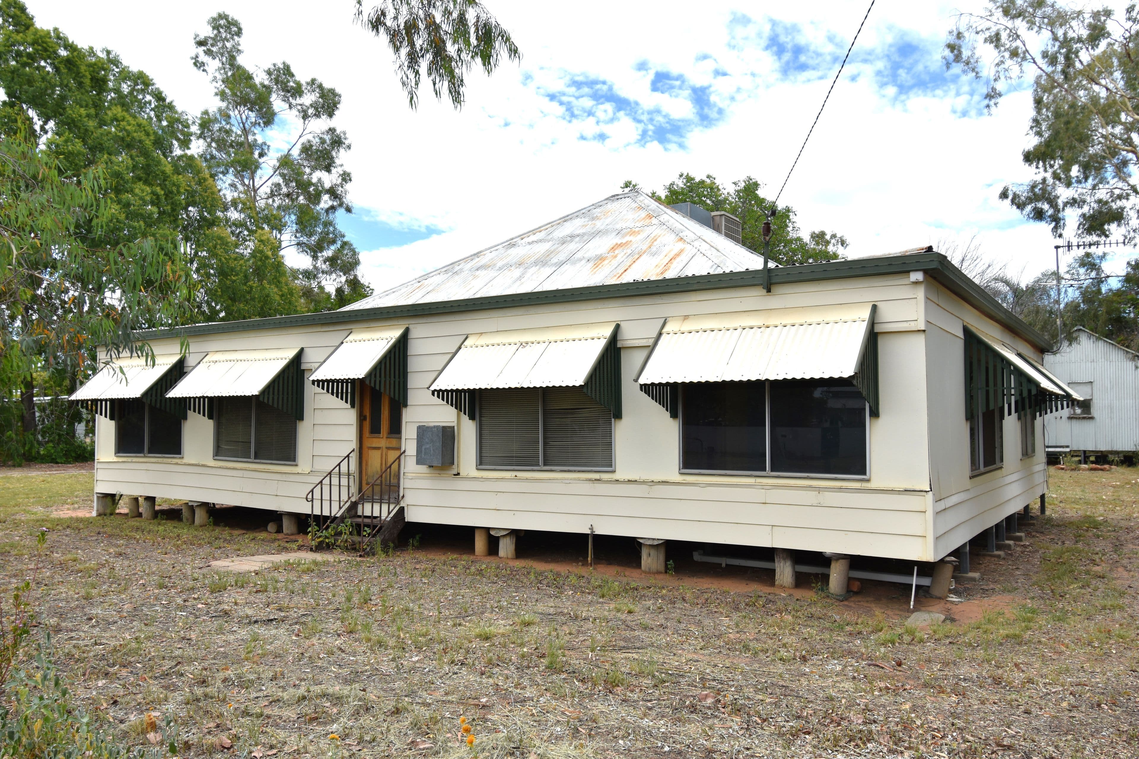 80 Gidyea Street, Barcaldine QLD 4725, Barcaldine - Image 1