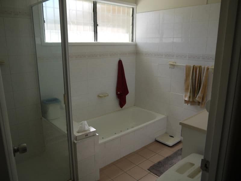 37 Brelox Street, CHERMSIDE WEST QLD 4032, Chermside West - Thumbnail 4