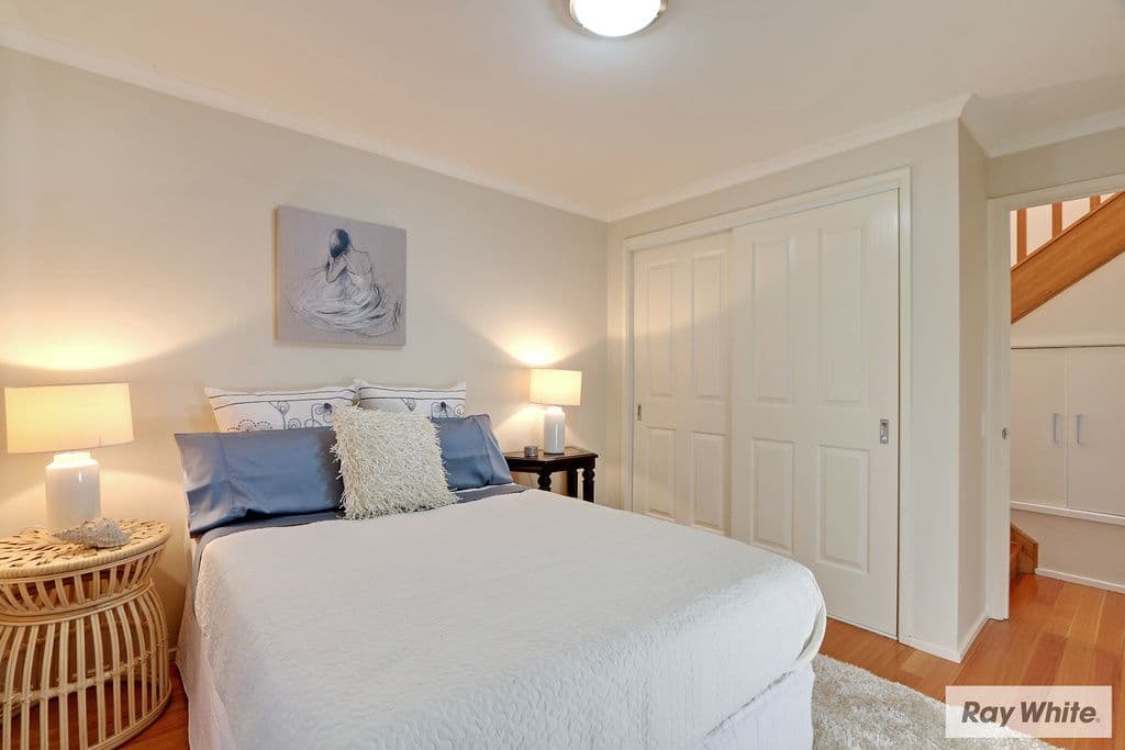Unit 2, 5 BRAMBLEBERRY Lane, CHIRNSIDE PARK VIC 3116, Chirnside Park - Thumbnail 6