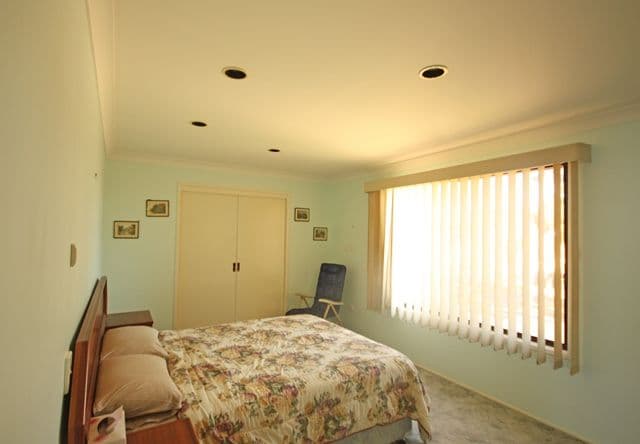 8 Barooga Avenue, BRADBURY NSW 2560, Bradbury - Thumbnail 5
