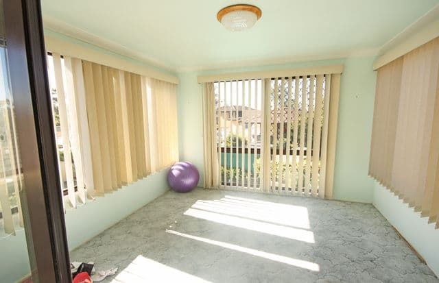 8 Barooga Avenue, BRADBURY NSW 2560, Bradbury - Thumbnail 6