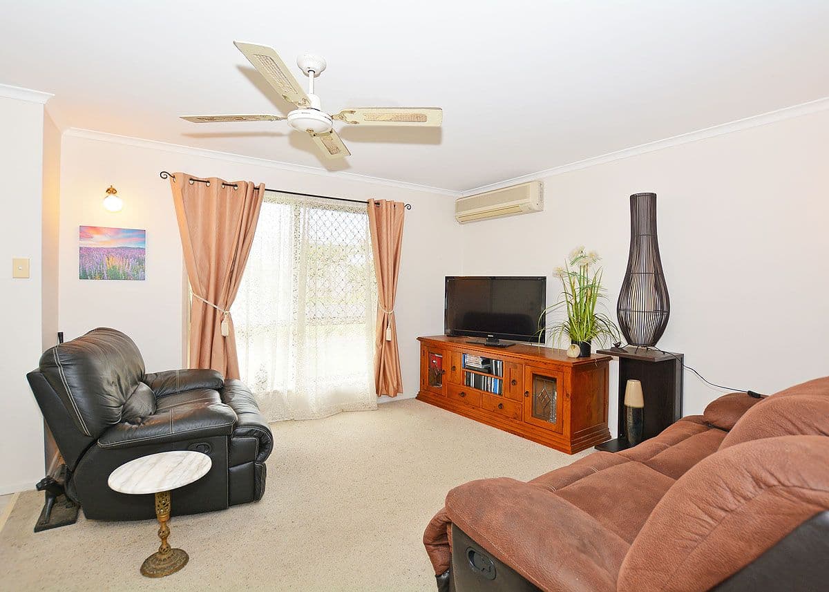 17 Romney Street, Pialba QLD 4655, Pialba - Thumbnail 2