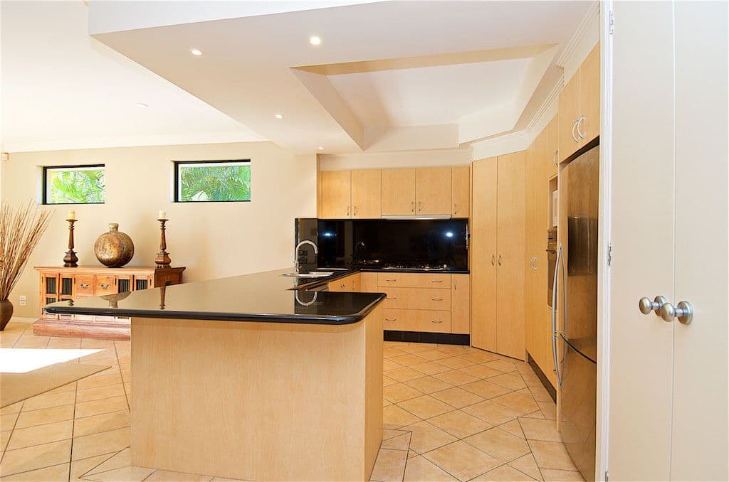 6 Adeliza Court, Arundel QLD 4214, Arundel - Thumbnail 7