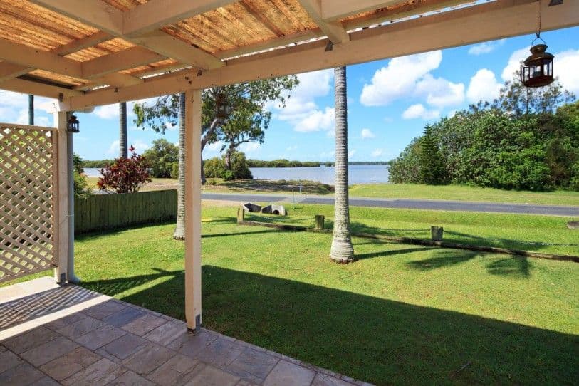 52 The Esplanade, TOORBUL QLD 4510, Toorbul - Thumbnail 6
