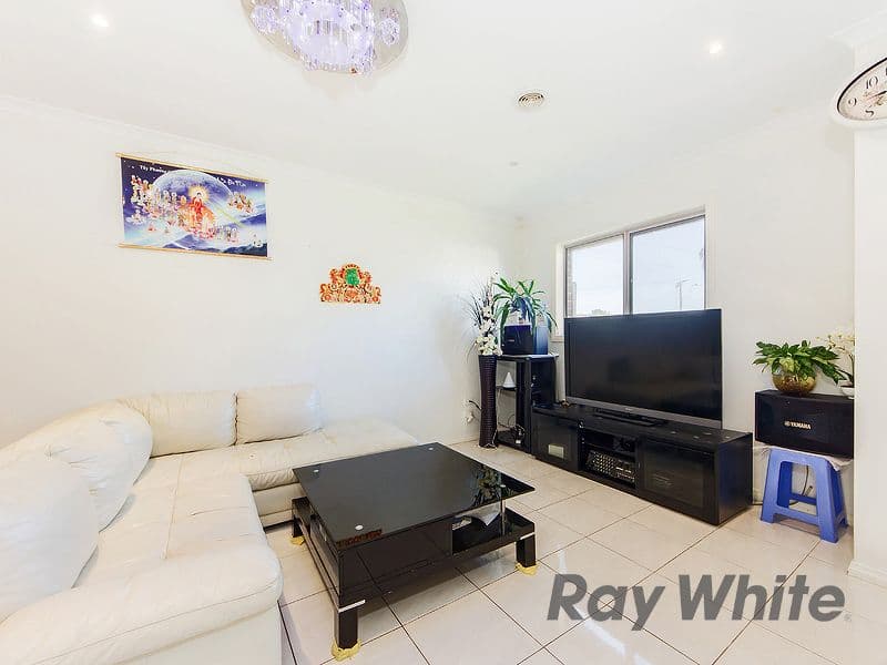 38 Conrad Street, St Albans VIC 3021, St Albans - Thumbnail 2