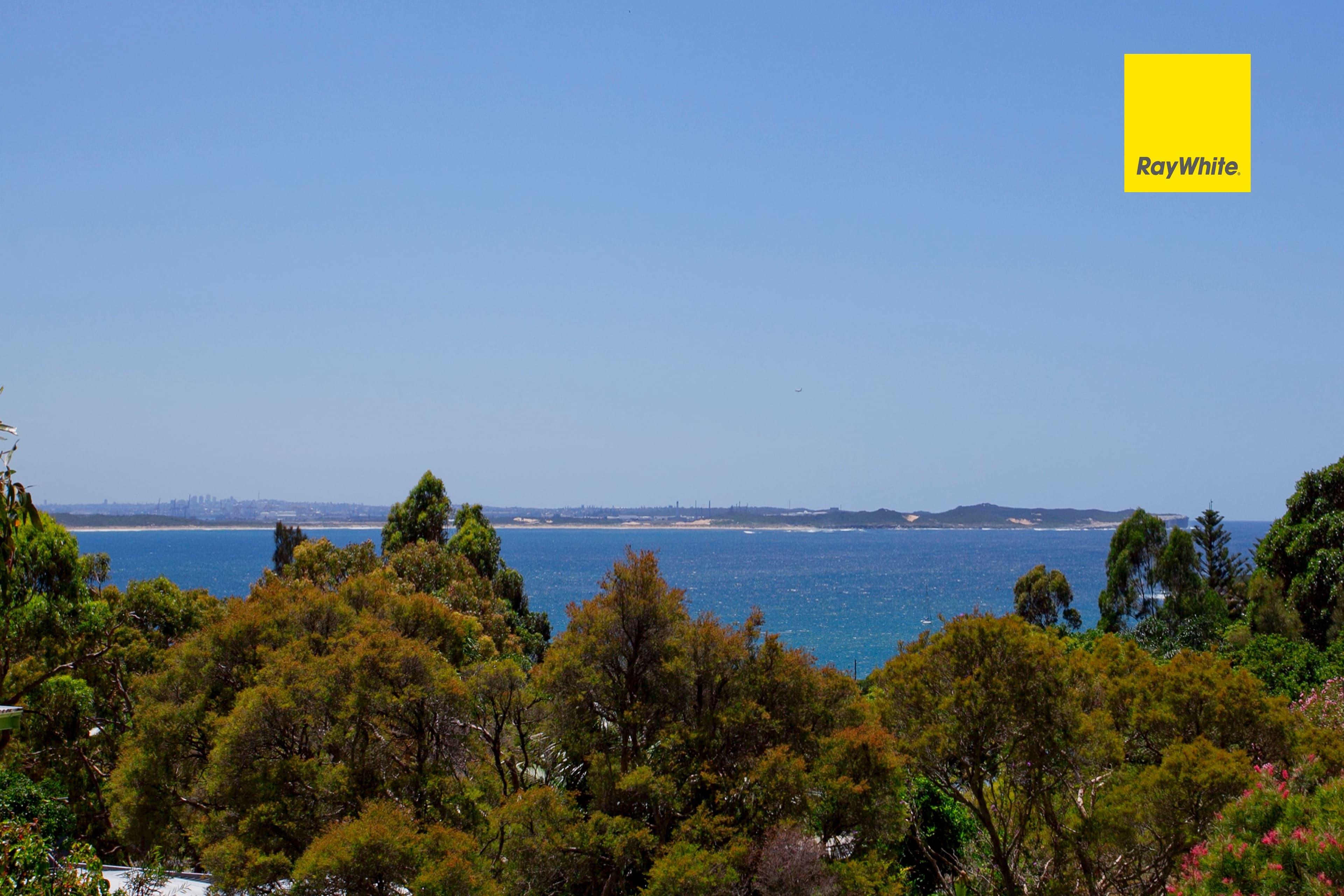 21 Baker Street, Bundeena NSW 2230, Bundeena - Thumbnail 2