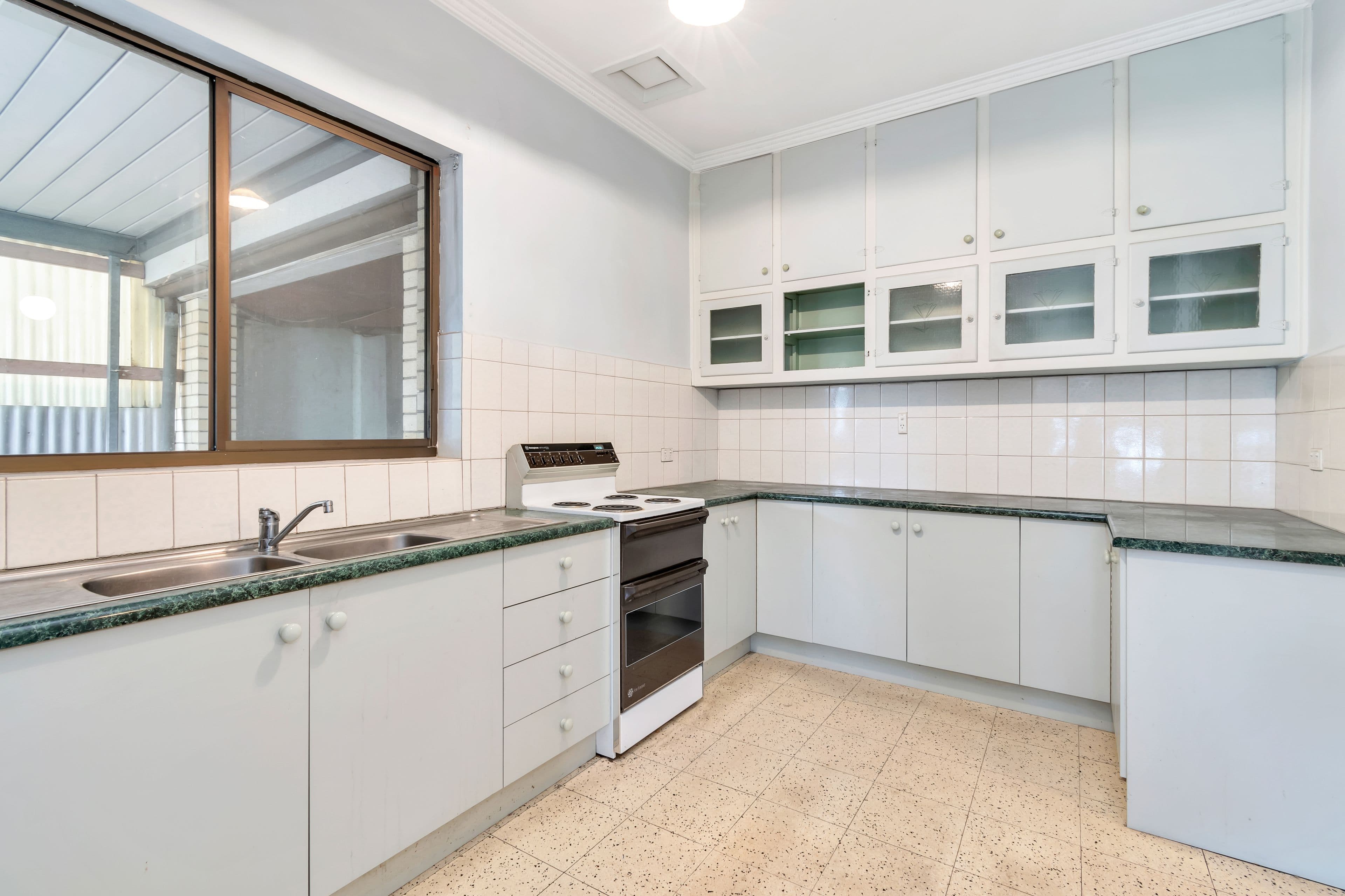8 Minerva Crescent, Croydon Park SA 5008, Croydon Park - Thumbnail 7
