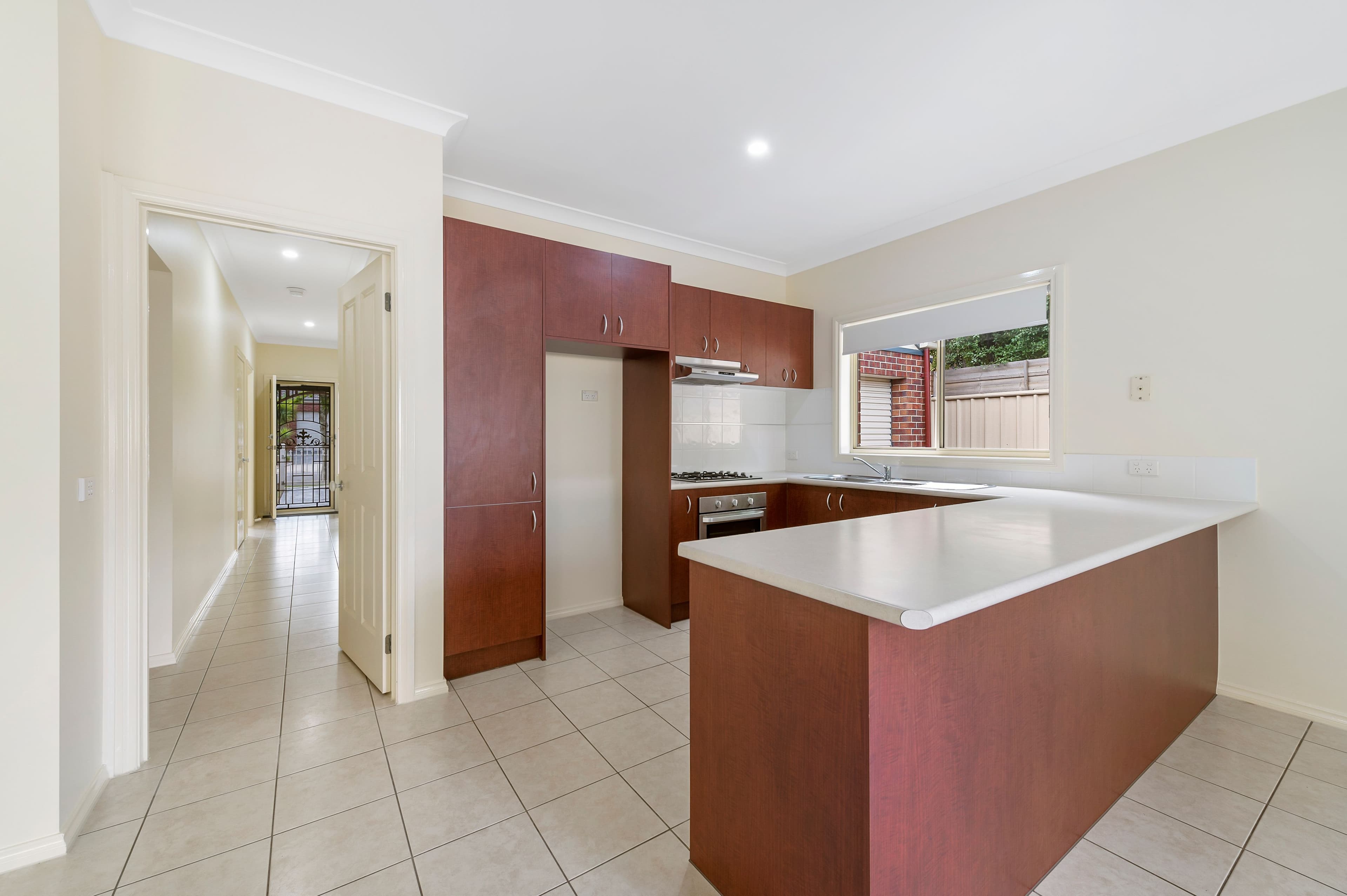 12 RENFREY Gardens, Caroline Springs VIC 3023, Caroline Springs - Thumbnail 6