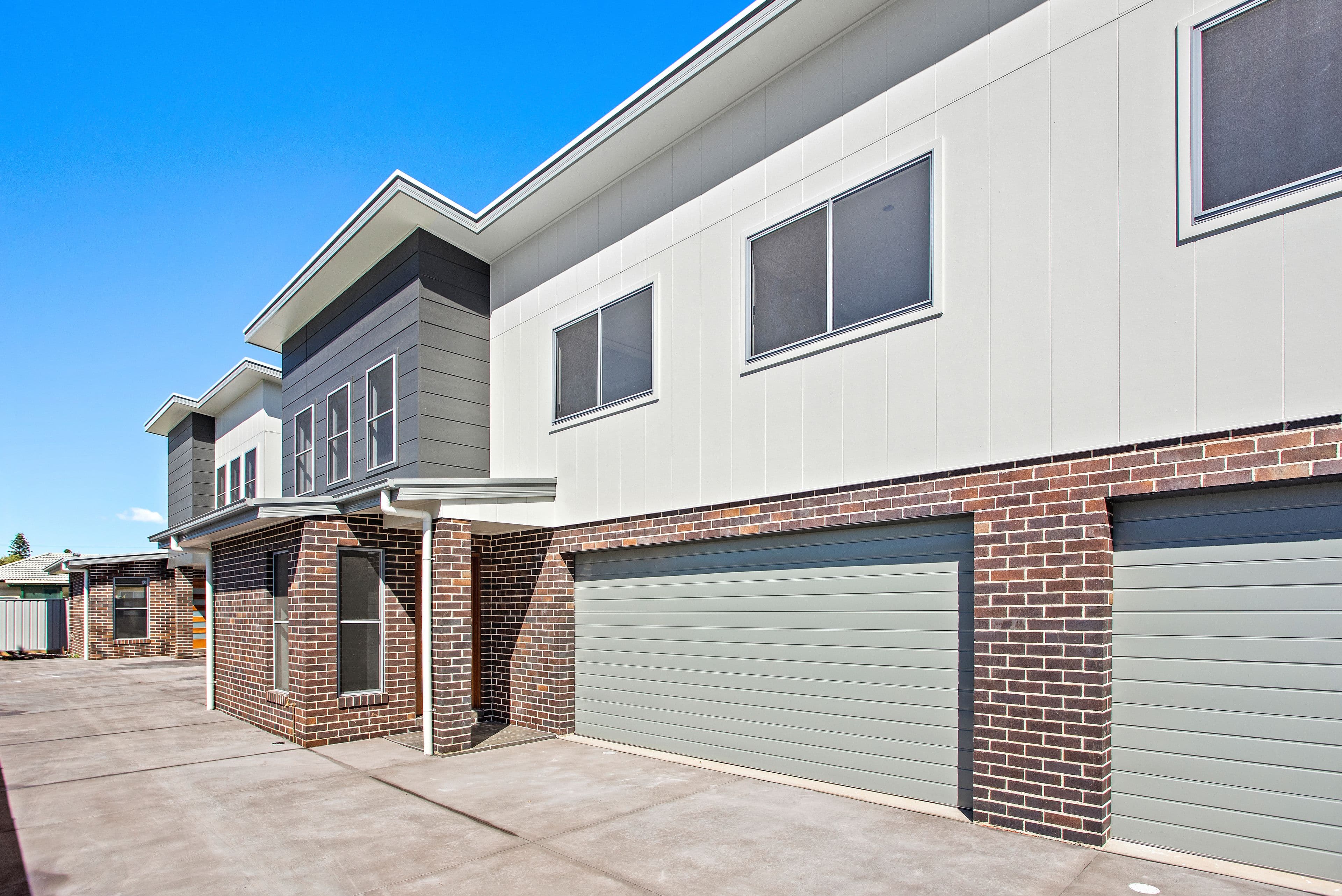 27 Lyne Street, Oak Flats NSW 2529, Oak Flats - Image 1