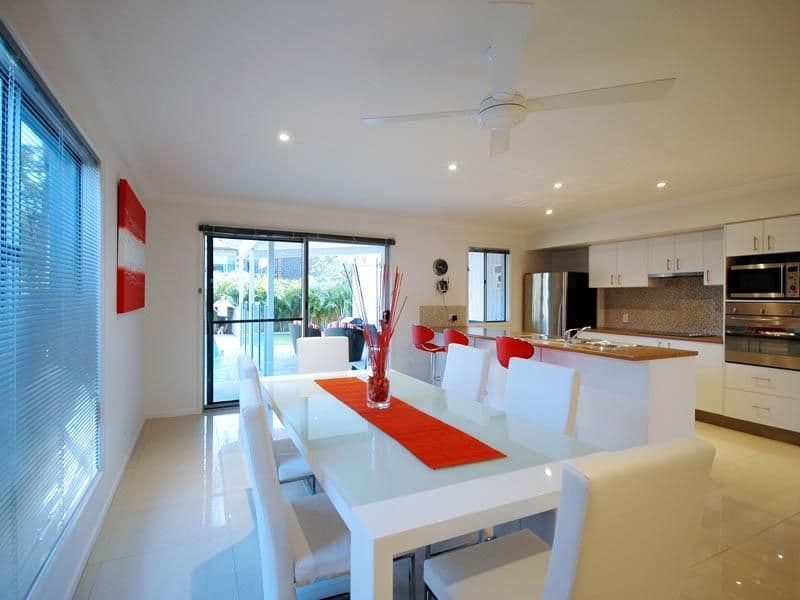 19 Twenty Seventh Avenue, PALM BEACH QLD 4221, Palm Beach - Thumbnail 2