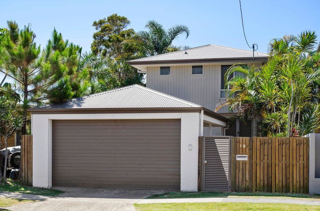 19 Twenty Seventh Avenue, PALM BEACH QLD 4221, Palm Beach - Thumbnail 6