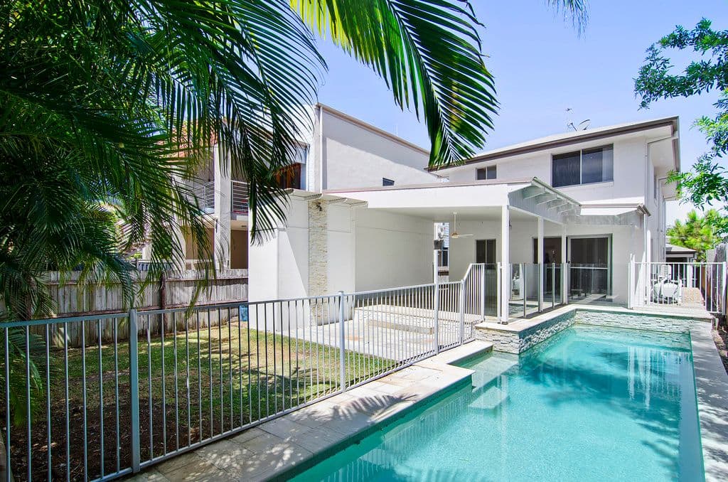 19 Twenty Seventh Avenue, PALM BEACH QLD 4221, Palm Beach - Thumbnail 7
