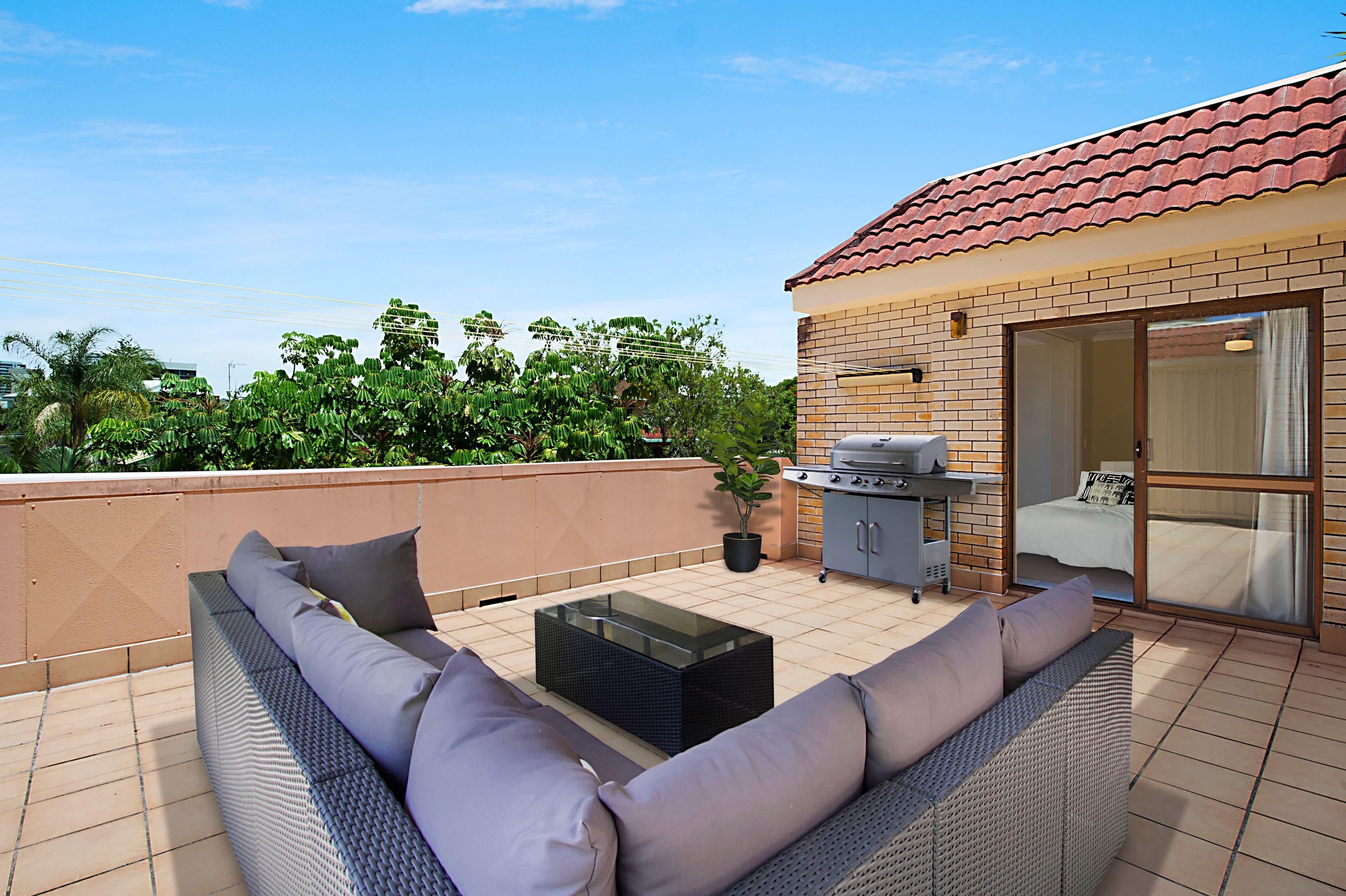 12 'Summerset' 18 First Avenue, BROADBEACH QLD 4218, Broadbeach - Thumbnail 2