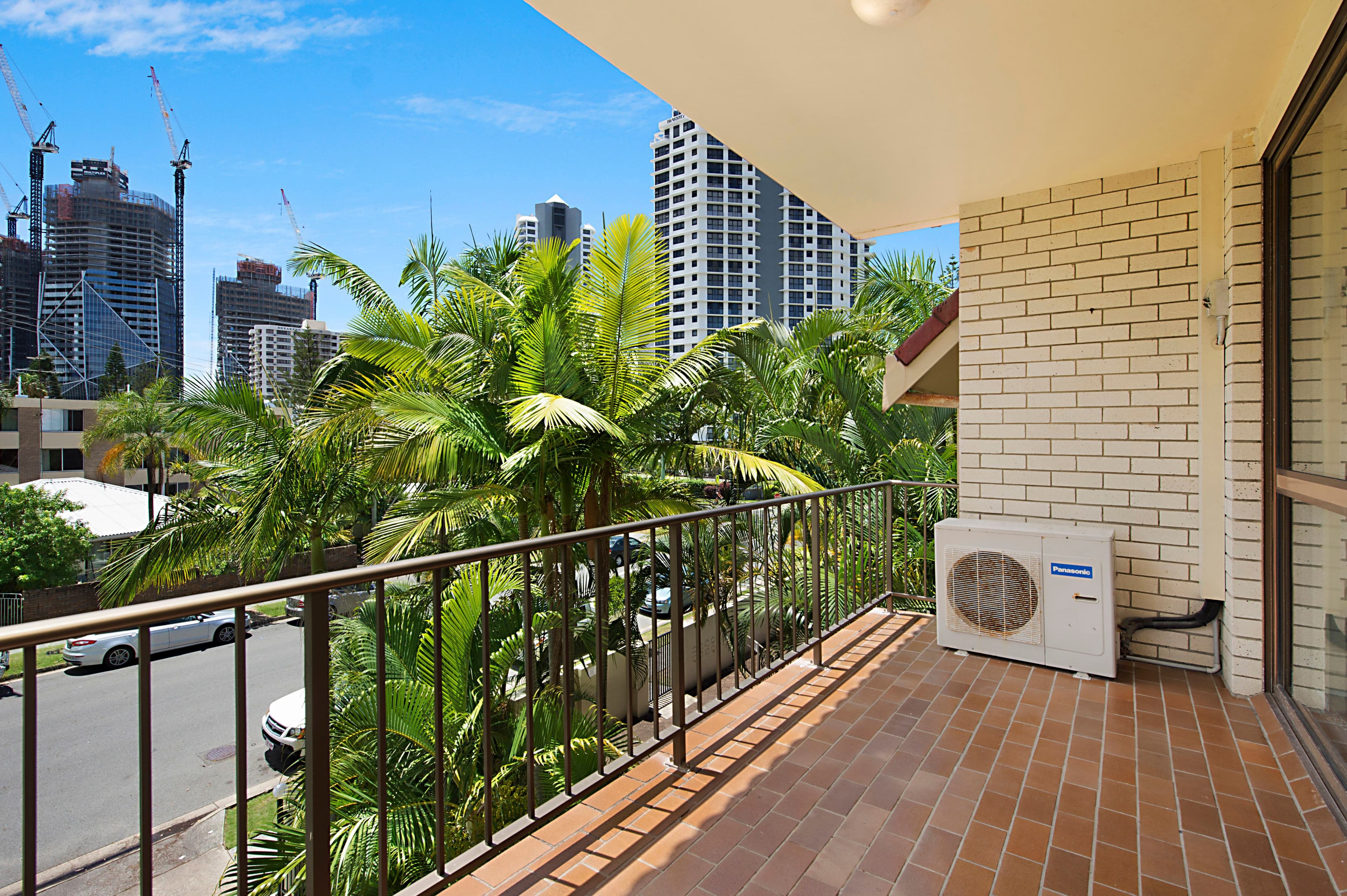 12 'Summerset' 18 First Avenue, BROADBEACH QLD 4218, Broadbeach - Thumbnail 4