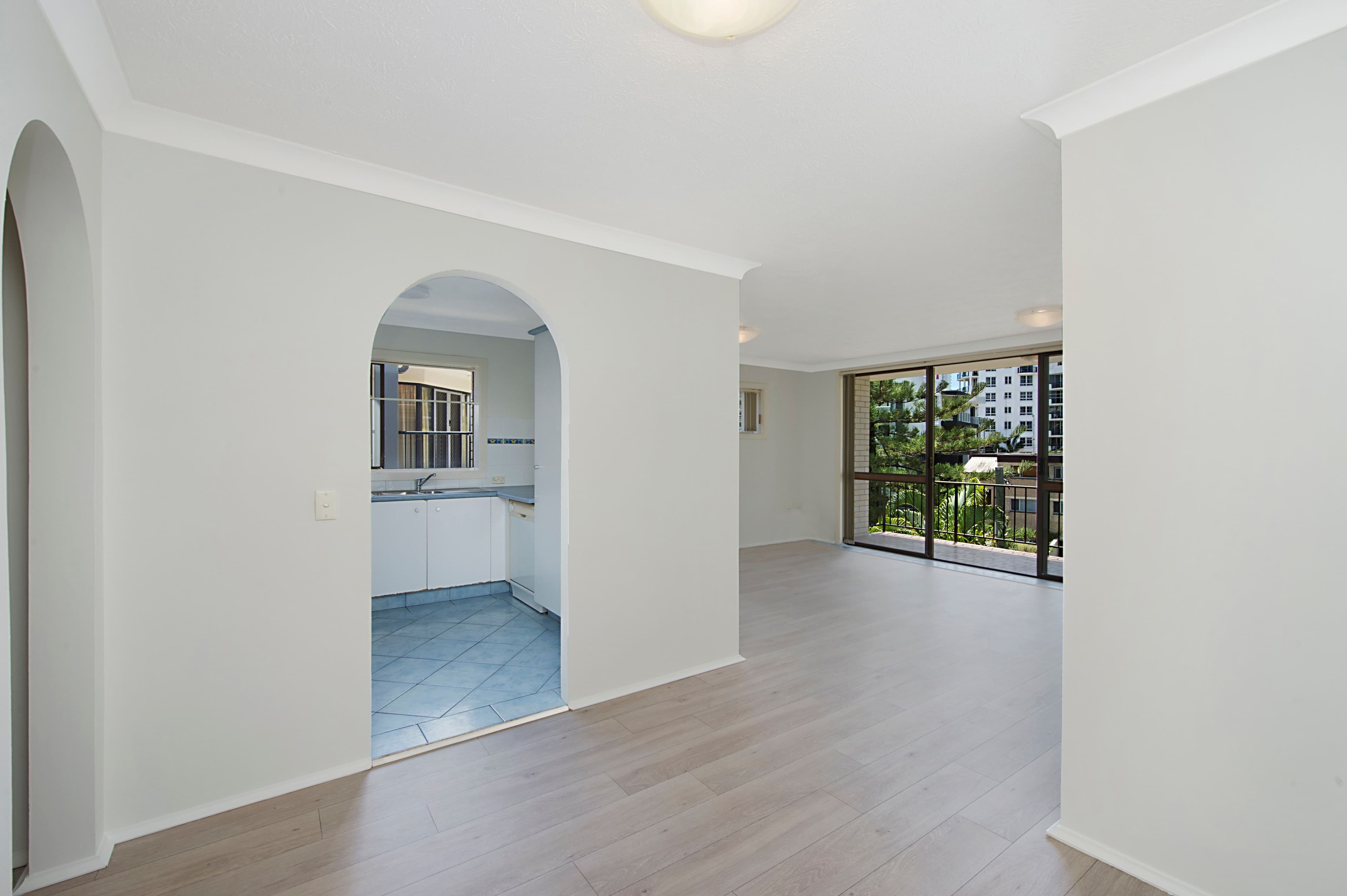 12 'Summerset' 18 First Avenue, BROADBEACH QLD 4218, Broadbeach - Thumbnail 5