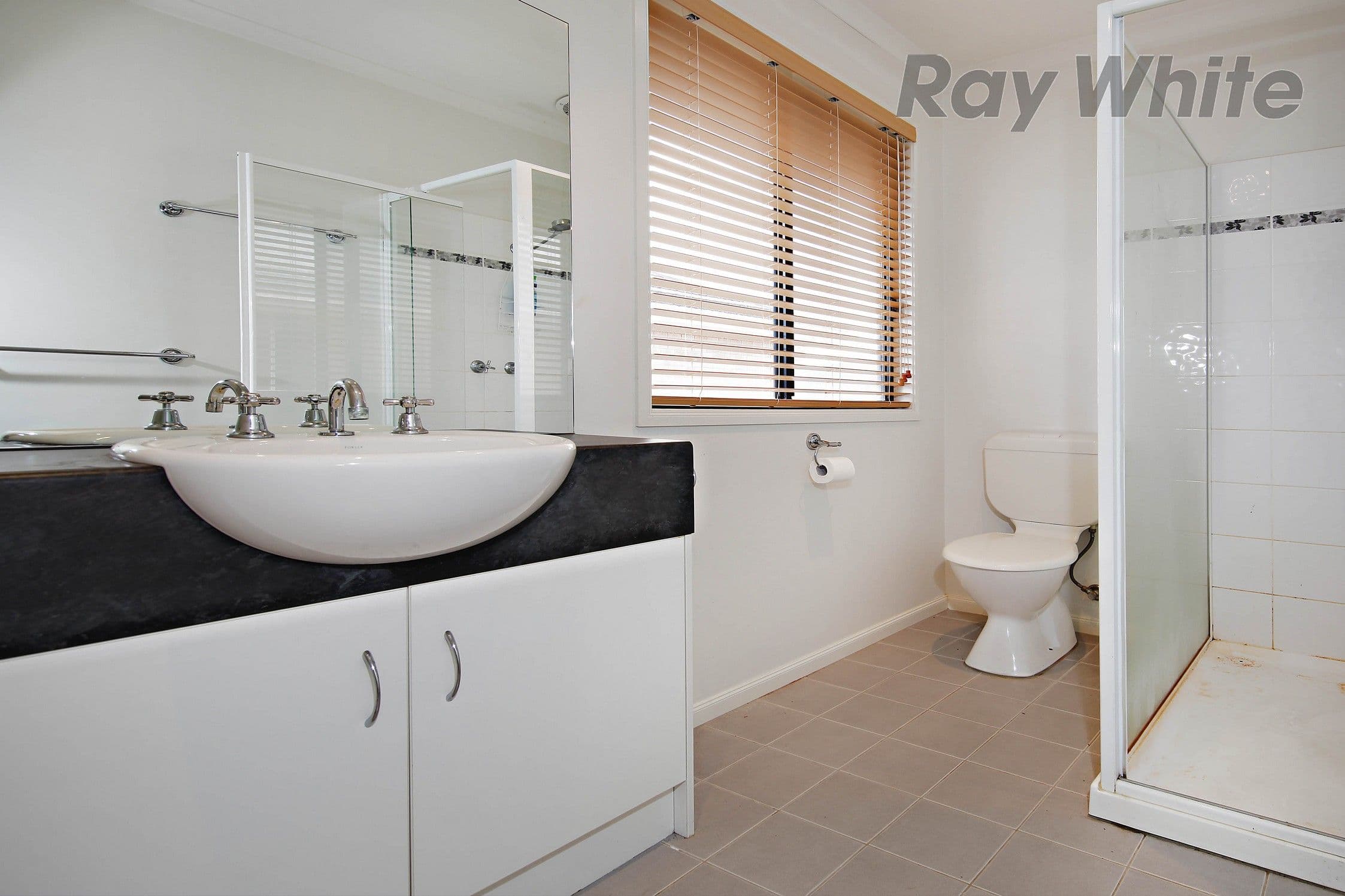 34 Half Moon Terrace, Sanctuary Lakes VIC 3030, Sanctuary Lakes - Thumbnail 7