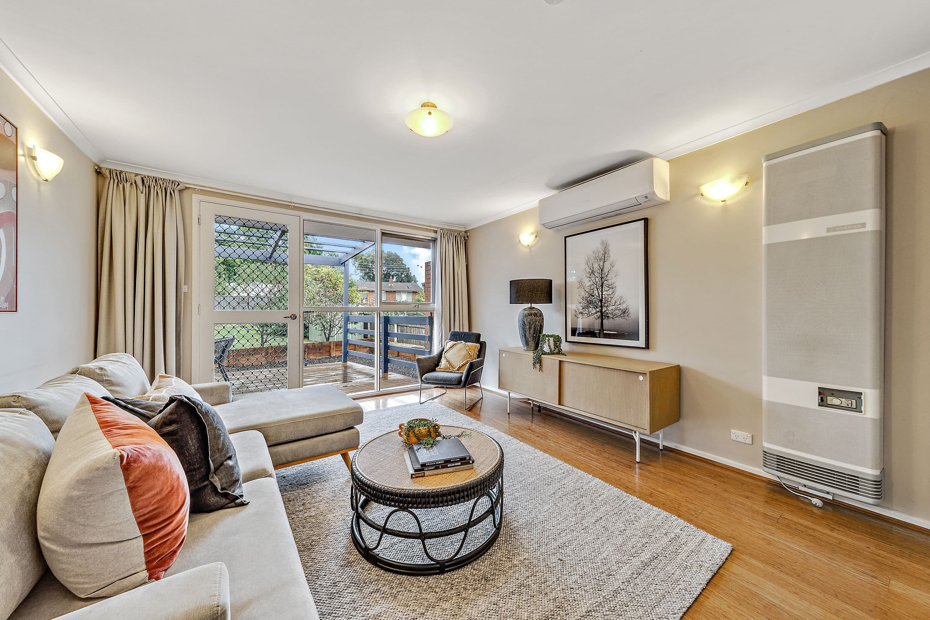 16 Molloy Crescent, Cook ACT 2614, Cook - Thumbnail 4