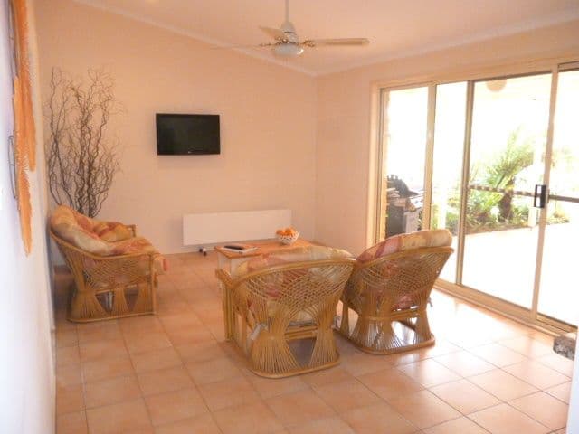 1 Mckane Close, Callala Bay - Thumbnail 6