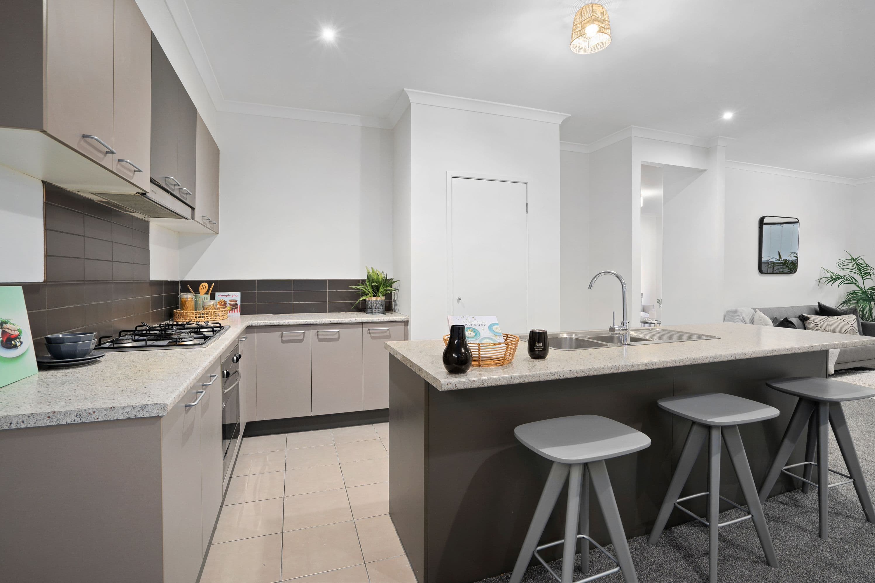 15 Eildon Circuit, South Morang VIC 3752, South Morang - Thumbnail 3