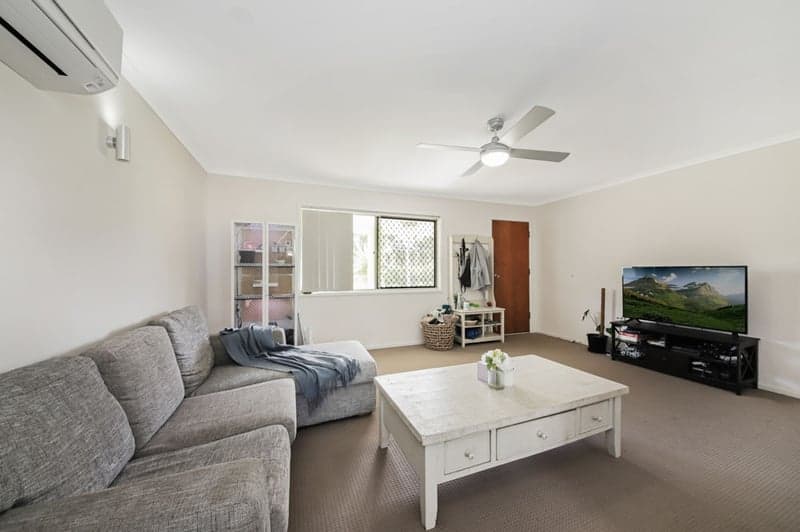 9 Boongeen Street, Rochedale South - Thumbnail 3