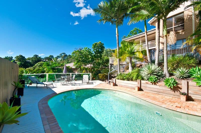 10 Bunbury Court, ELANORA QLD 4221, Elanora - Thumbnail 2
