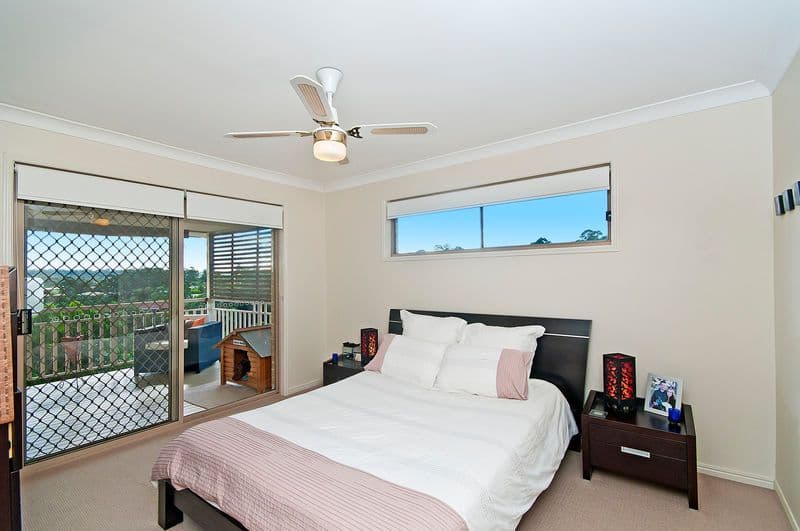 10 Bunbury Court, ELANORA QLD 4221, Elanora - Thumbnail 6
