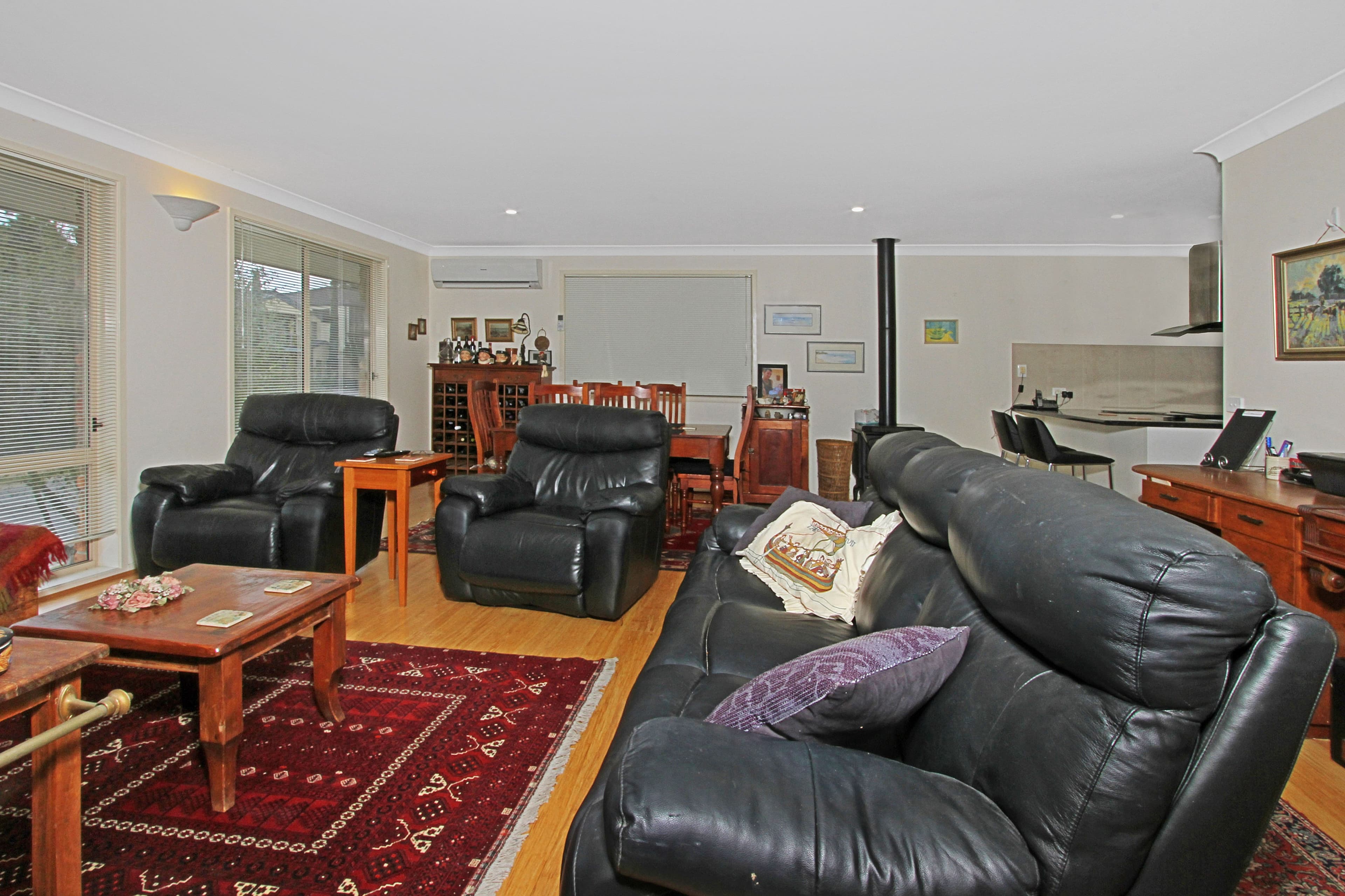 74 Hume Road, Sunshine Bay - Thumbnail 2