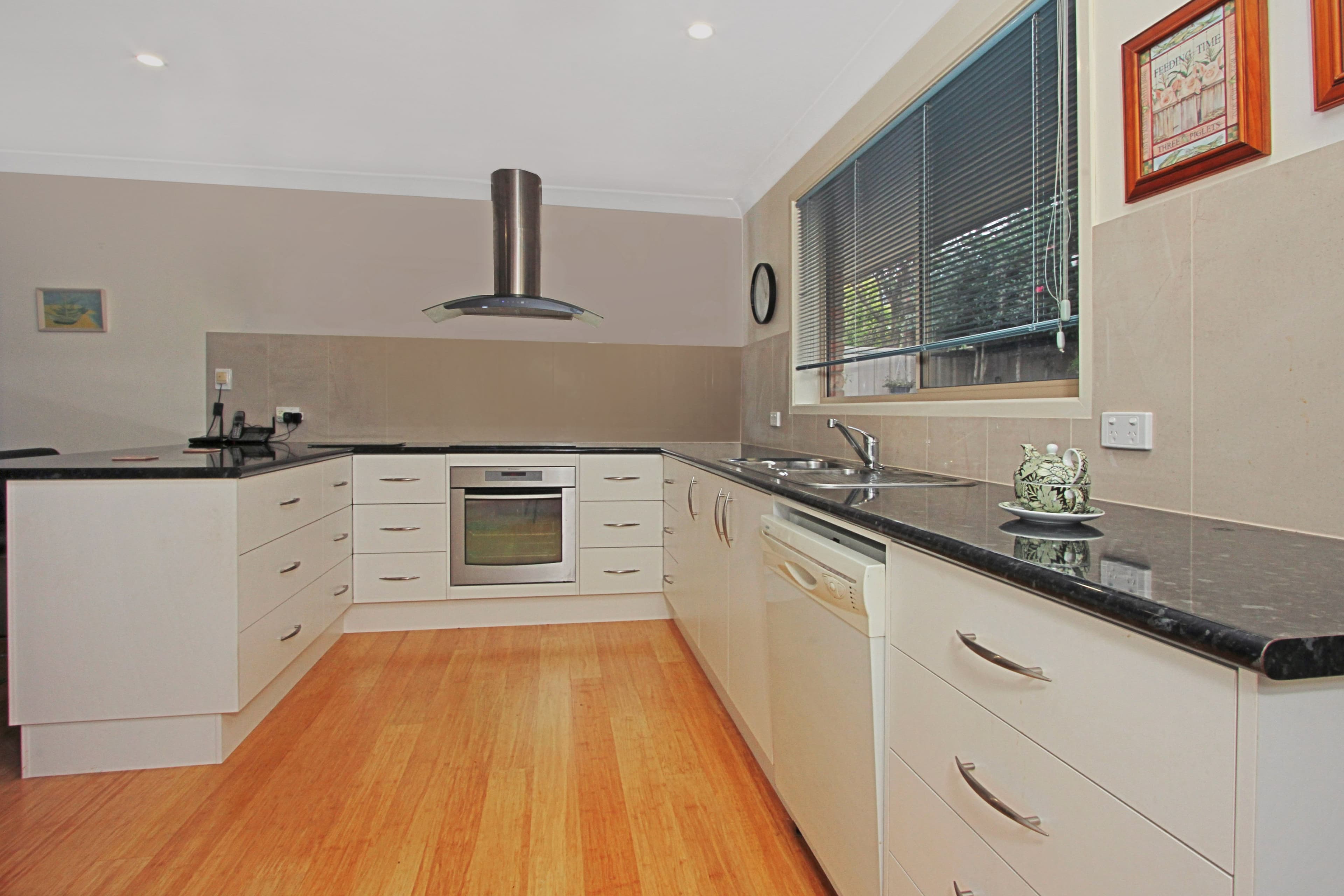 74 Hume Road, Sunshine Bay - Thumbnail 5