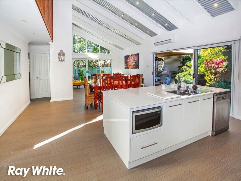 42 Kiarama Avenue, KIAMA DOWNS NSW 2533, Kiama Downs - Thumbnail 2