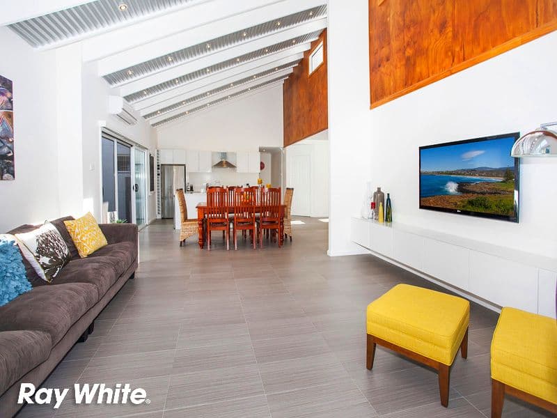 42 Kiarama Avenue, KIAMA DOWNS NSW 2533, Kiama Downs - Thumbnail 4