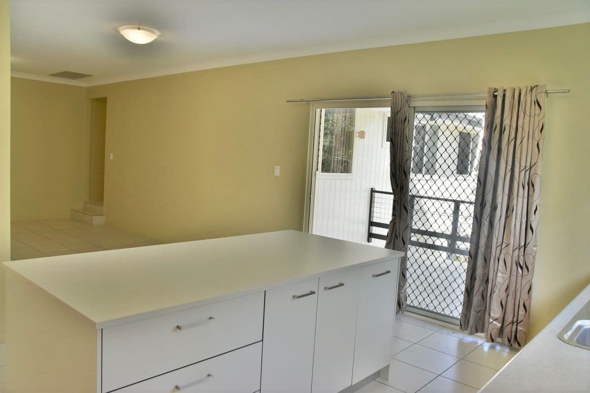 2 Yarraman Chase, Waterford QLD 4133, Waterford - Thumbnail 5