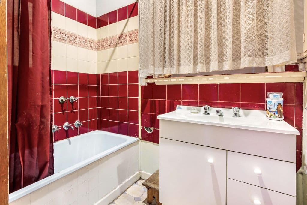 7 Craig Street, BLACKBURN SOUTH VIC 3130, Blackburn South - Thumbnail 4