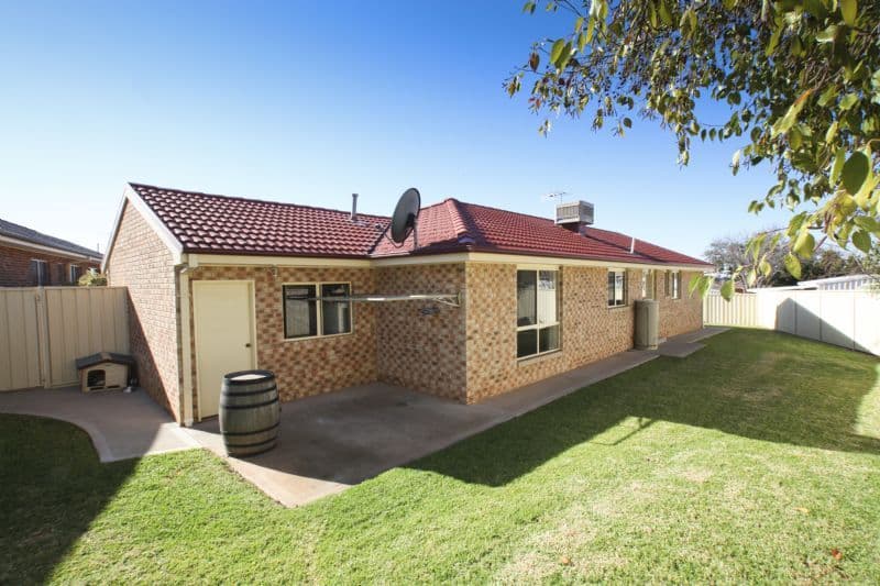 16 POWYS Place, GRIFFITH NSW 2680, Griffith - Thumbnail 4