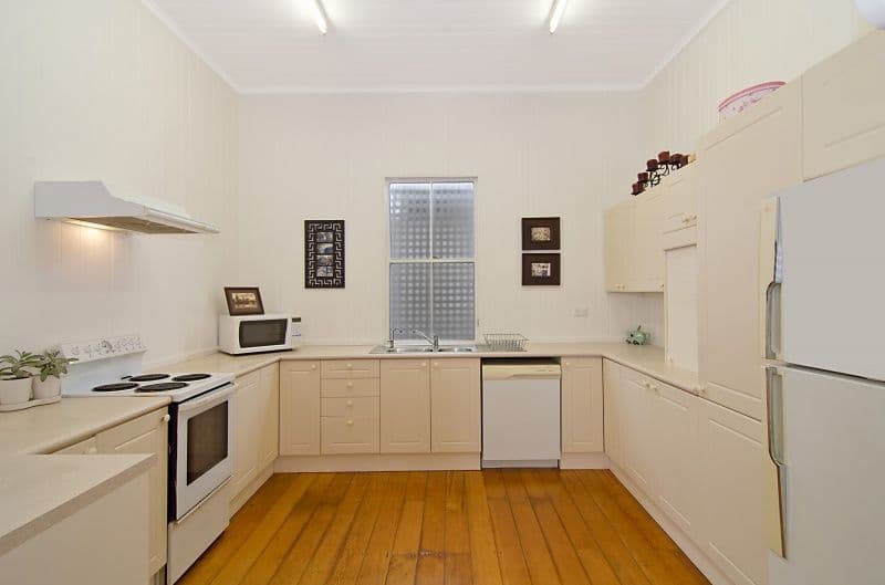 47 Tenth Avenue, KEDRON QLD 4031, Kedron - Thumbnail 4