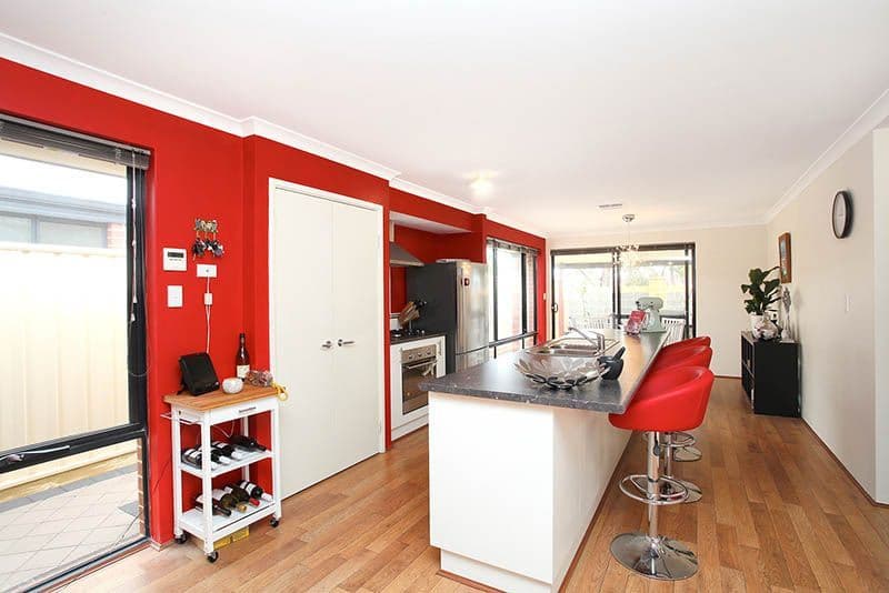  2 Briza Lane, FORRESTFIELD WA 6058, Forrestfield - Thumbnail 2