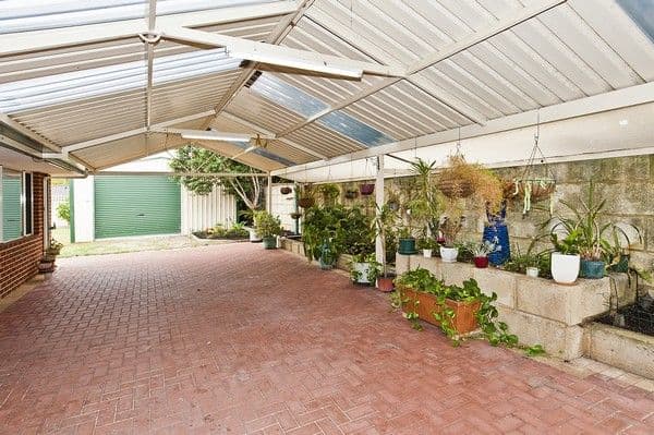 2 Coulthard Crescent, CANNING VALE WA 6155, Canning Vale - Thumbnail 2