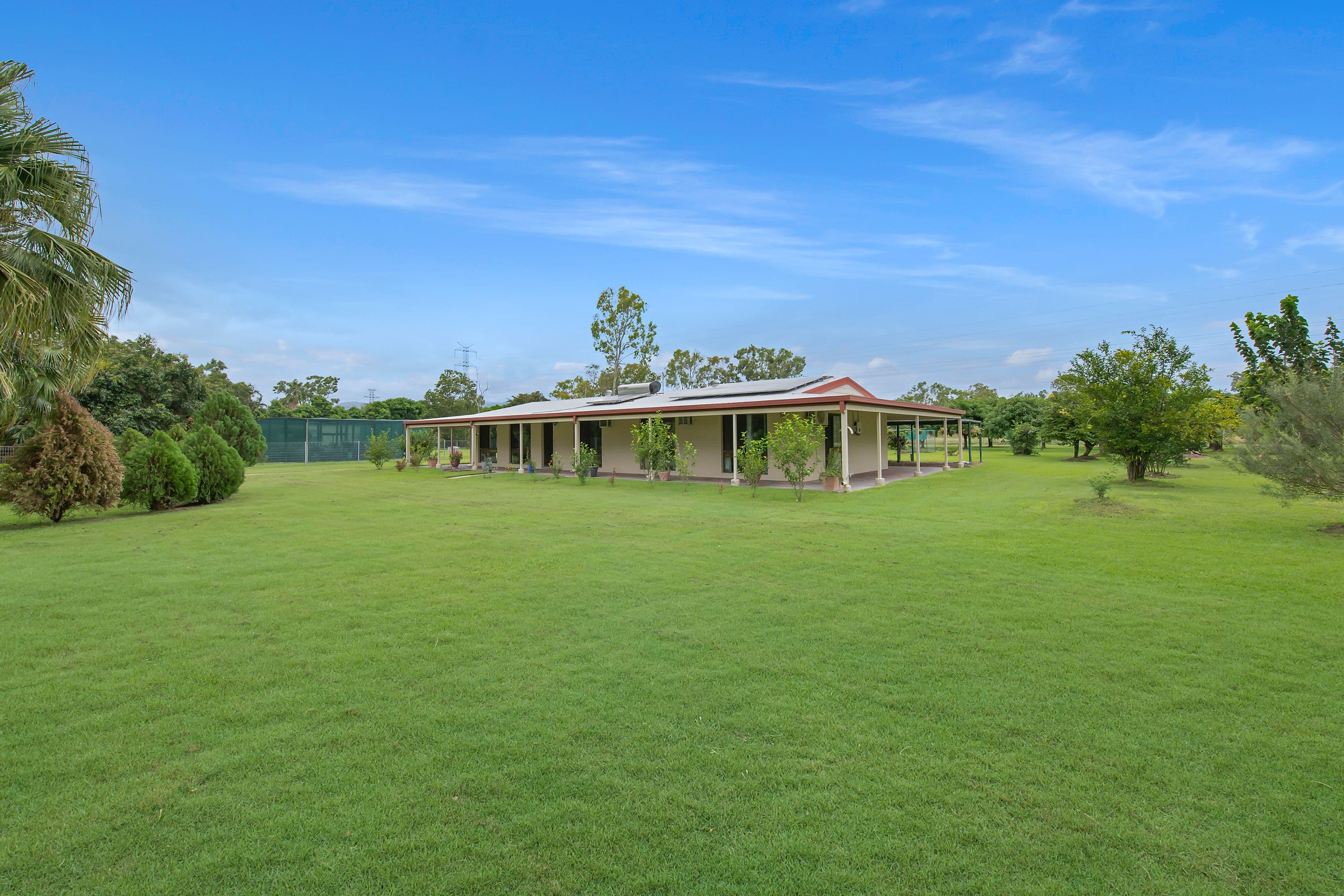 6 Bernborough Court, Kelso QLD 4815, Kelso - Thumbnail 2