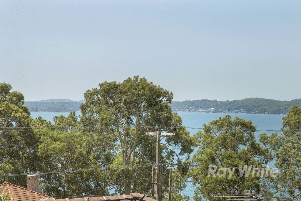 42 Watkins Road, Wangi Wangi - Thumbnail 3