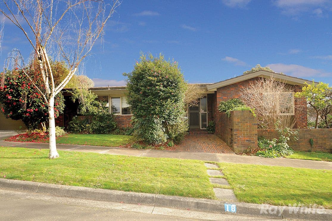 18 Stableford Avenue, GLEN WAVERLEY VIC 3150, Glen Waverley - Image 1
