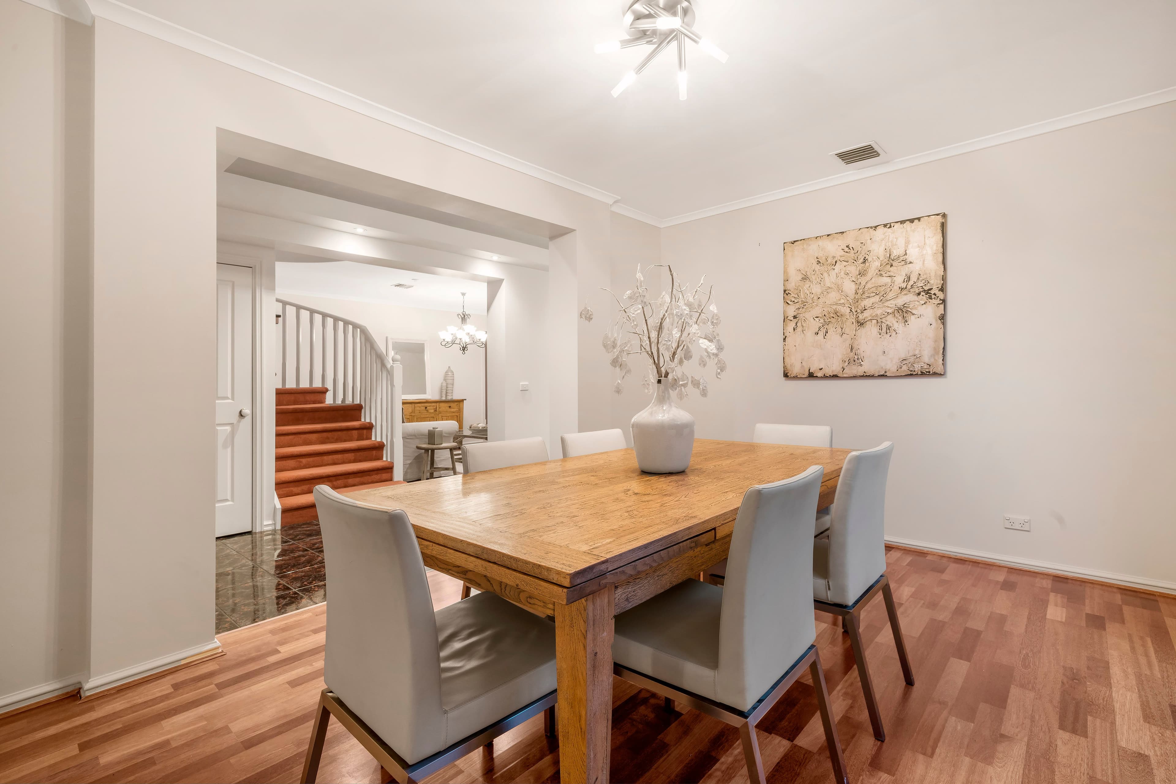 8 Garland Rise, Rowville VIC 3178, Rowville - Thumbnail 4