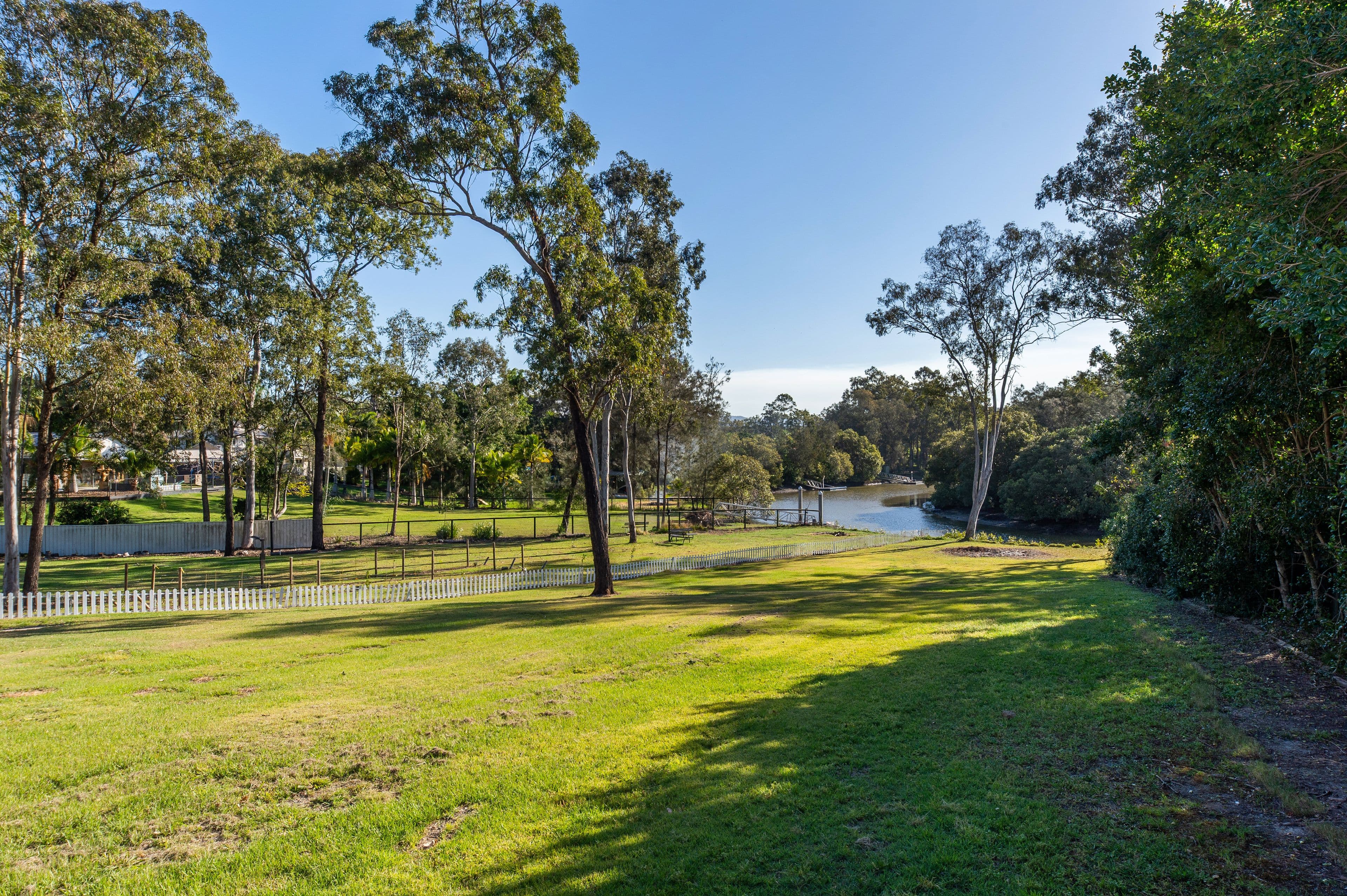 12 Riverdowns Crescent, Helensvale QLD 4212, Helensvale - Thumbnail 7