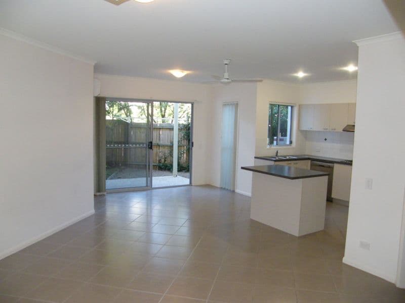 49 Dalton Drive, MAROOCHYDORE QLD 4558, Maroochydore - Thumbnail 3