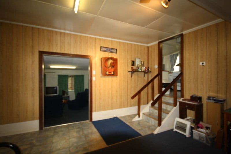 65  Burnett Street, MUNDUBBERA QLD 4626, Mundubbera - Thumbnail 4