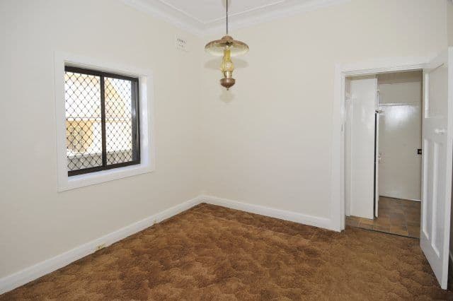 56 Hall Drive, Menai, Menai - Thumbnail 4