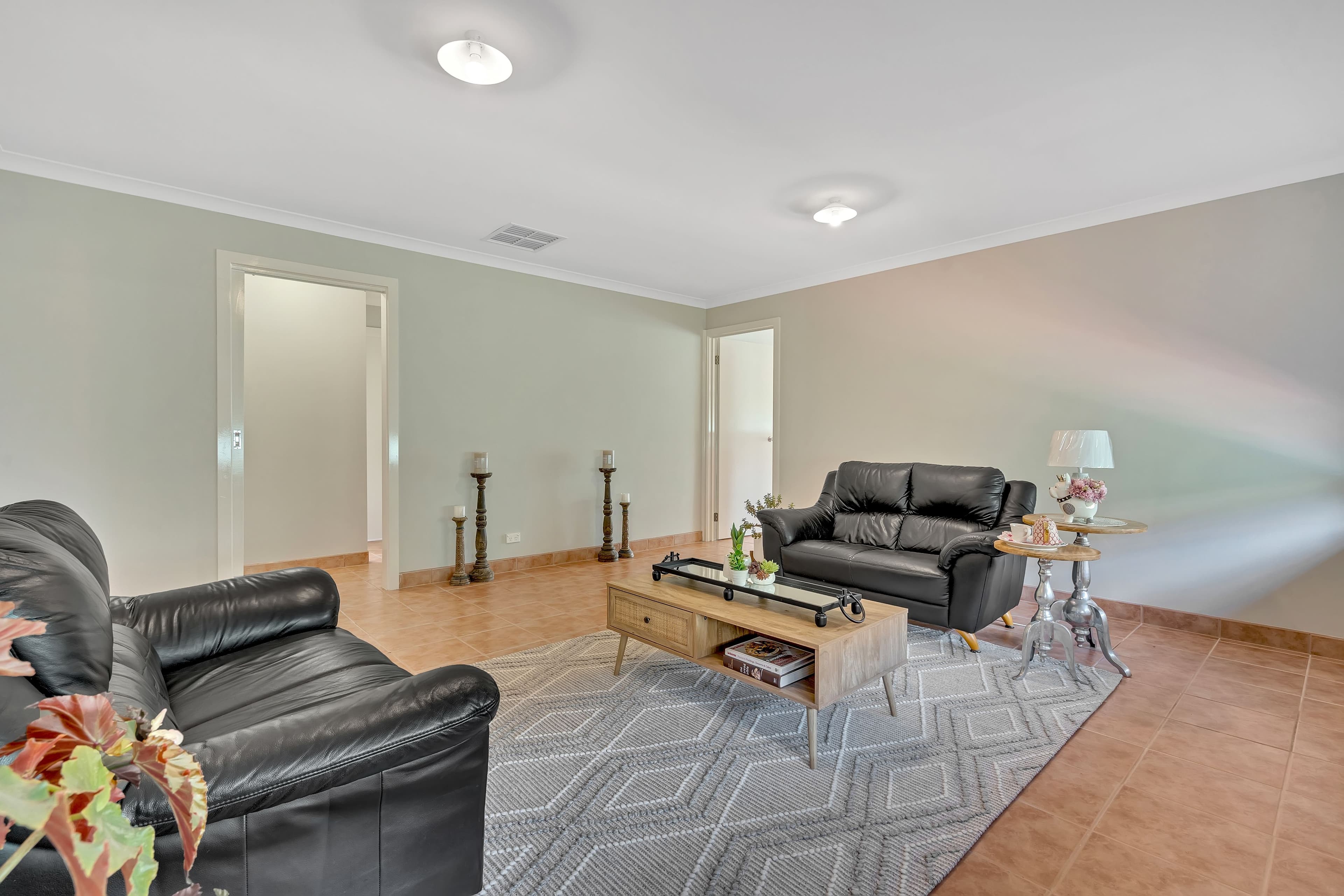 8 Studley Park Way, Craigieburn VIC 3064, Craigieburn - Thumbnail 5
